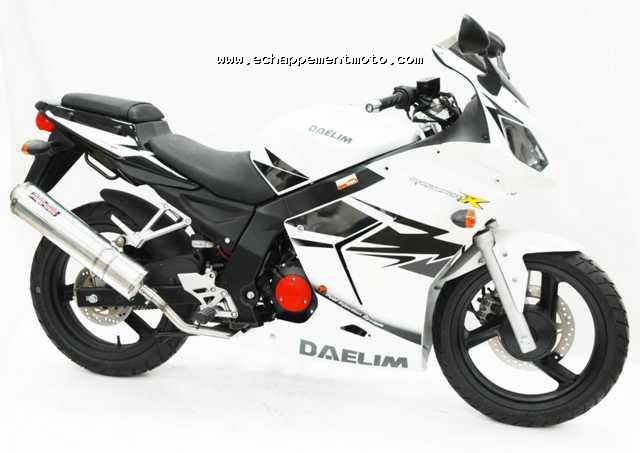 DAELIM Roadsport 125 ninja